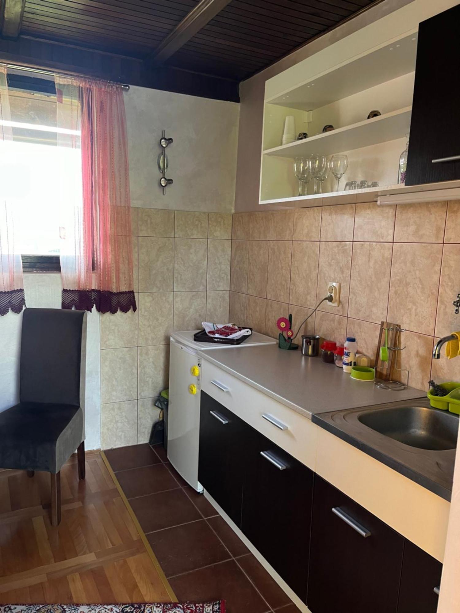 Apartman Jezero Vrutci อูชิเซ ภายนอก รูปภาพ